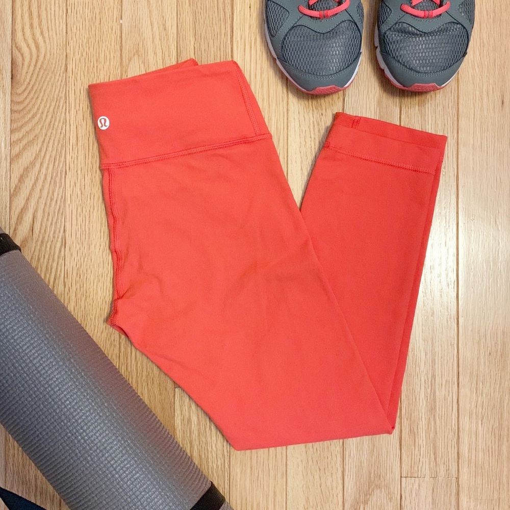 Lululemon | Wunder Under Coral Crop Legging Sz 2